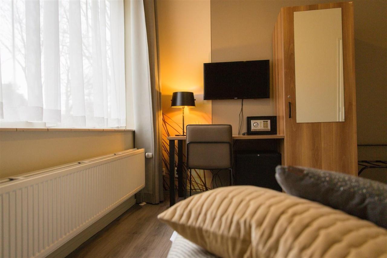 Bed & Breakfast Van Marion Oostvoorne Esterno foto